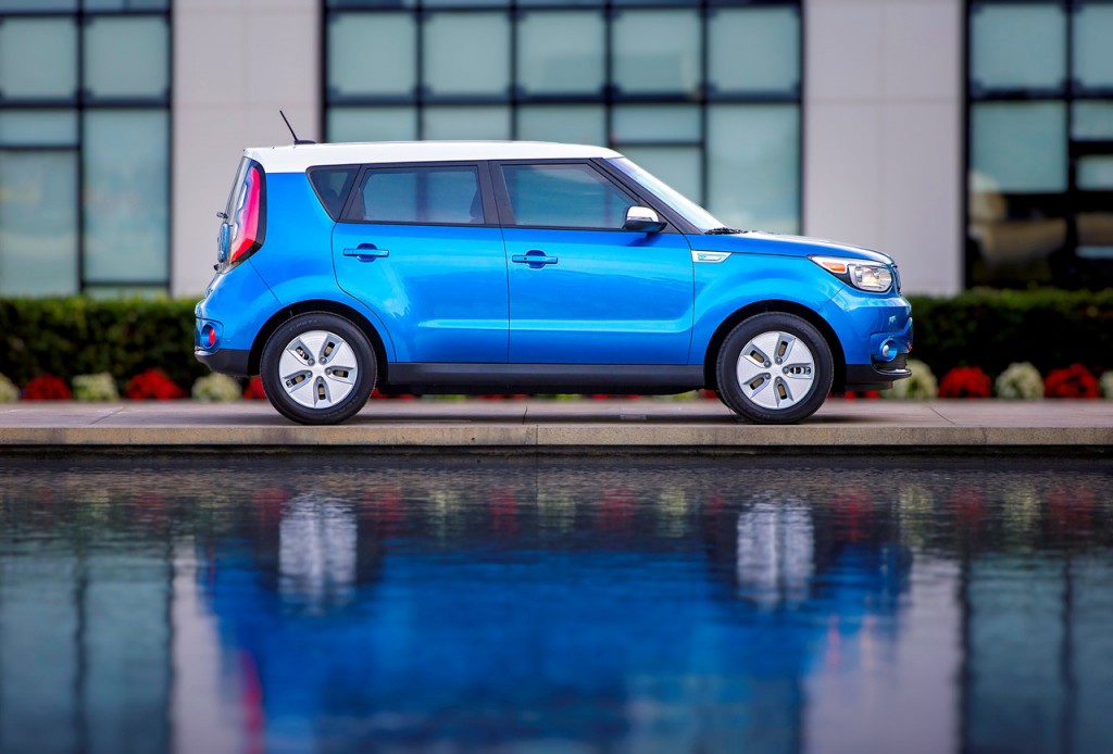 2015-kia-soul-ev-06-1