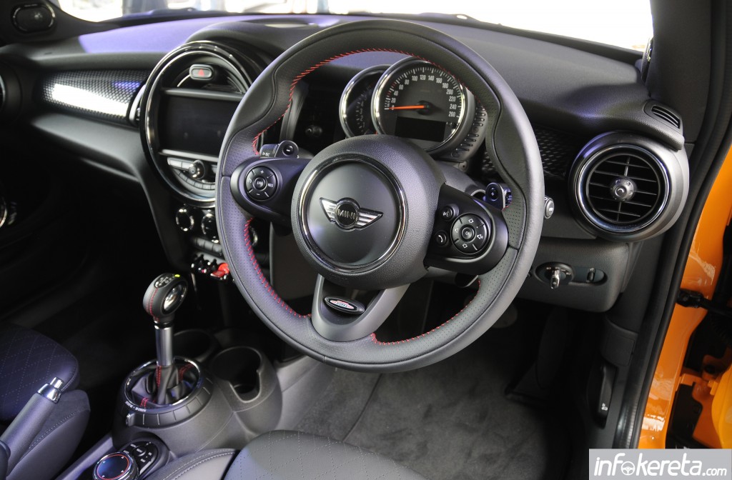 F56_MINI_Cooper_S_Malaysia_033