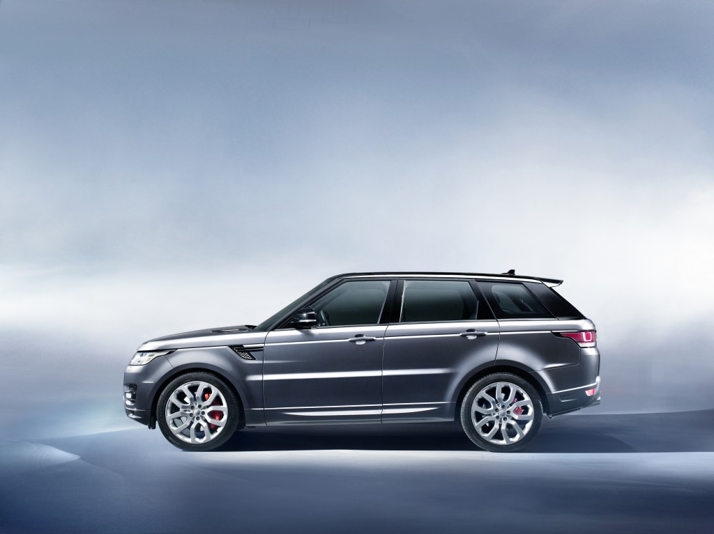 LR_Range_Rover_Sport_Studio_02new