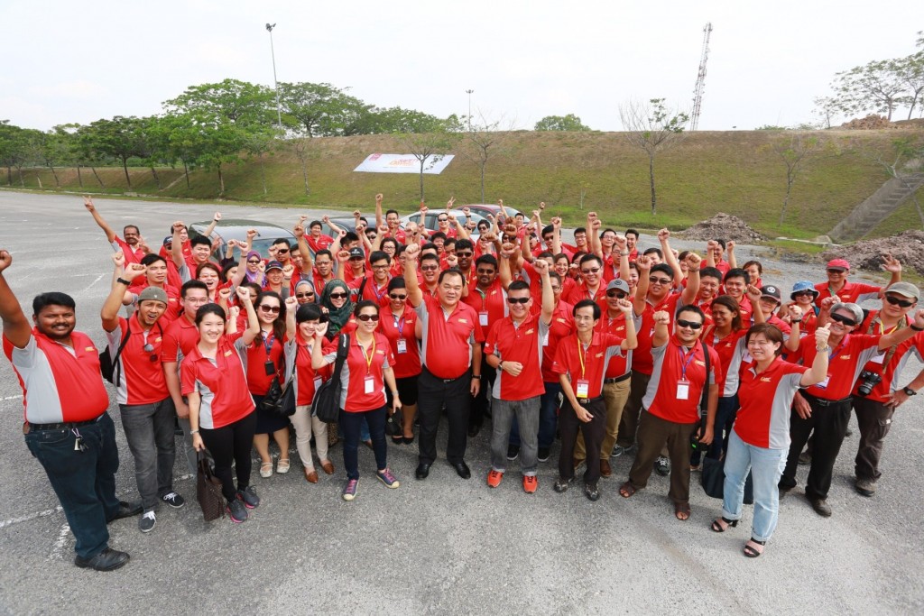 15 ETCM Wraps Up Nissan Safety Campaign 2014