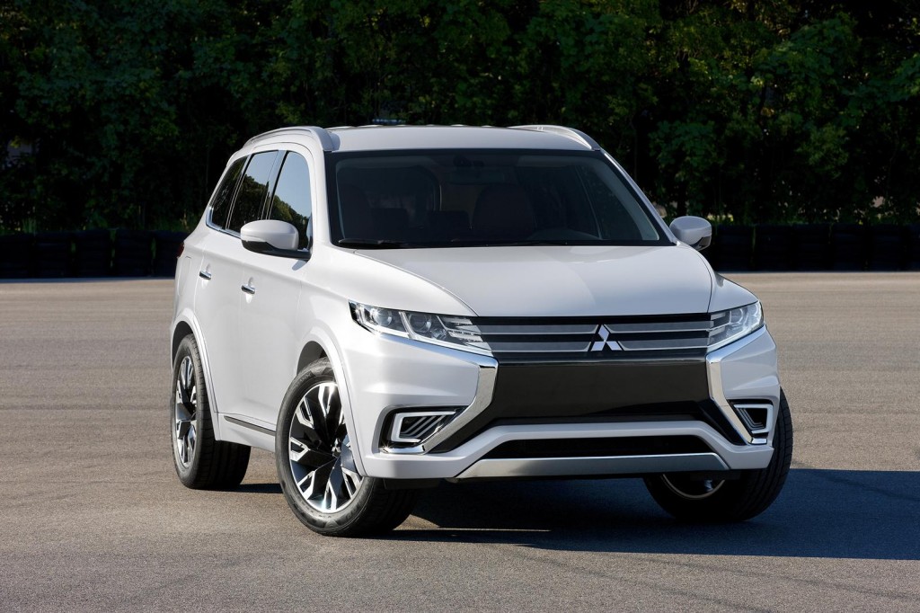 Mitsubishi Outlander PHEV Concept-S_014