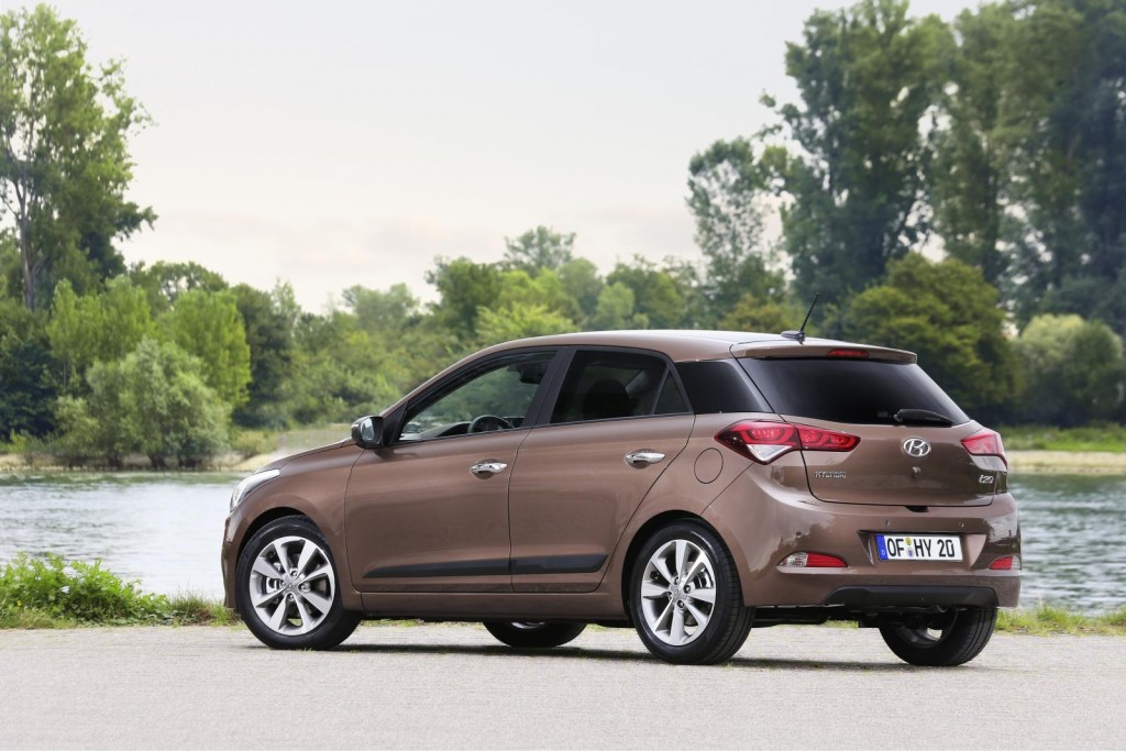 Hyundai i20_13