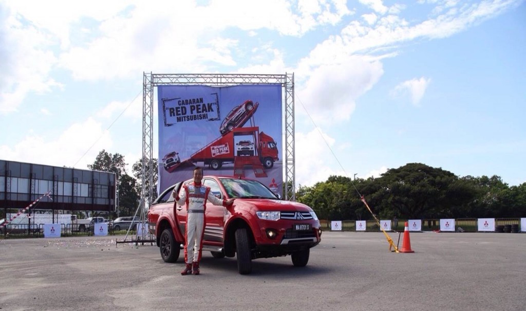 2-time Dakar Rally Champion, Hiroshi Masuoka with the Triton VGT Red Peak Limited Edition