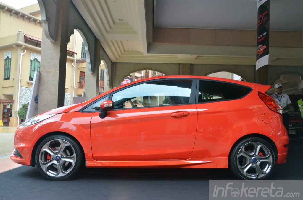 ford-fiesta-st-ik 668