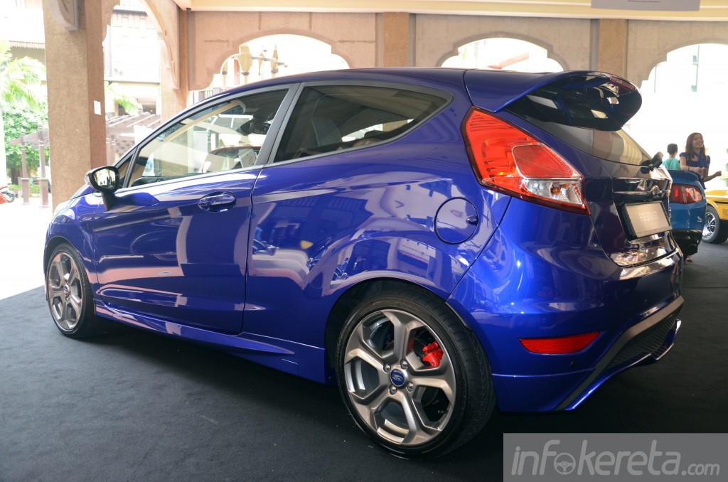 ford-fiesta-st-ik 710