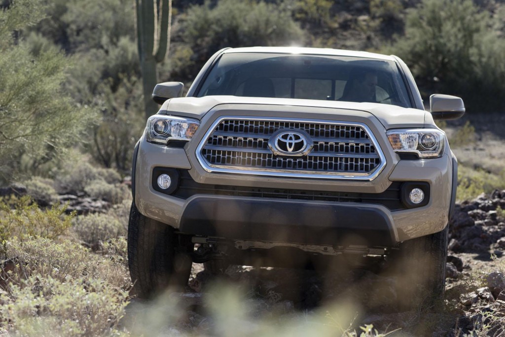 Toyota-tacoma-2016-20