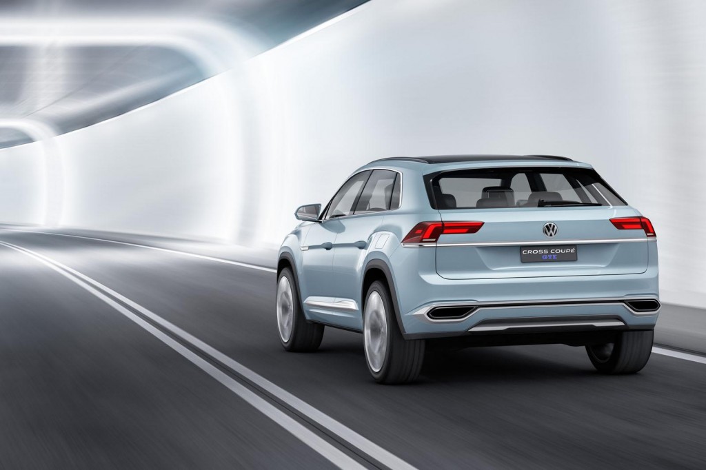 VW-Cross-Coupe-GTE-2