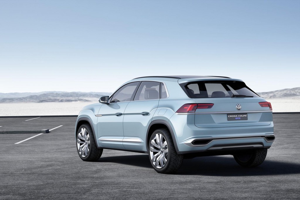 VW-Cross-Coupe-GTE-4