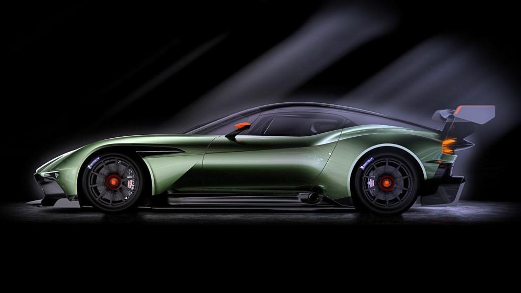 Aston-Martin-Vulcan-2