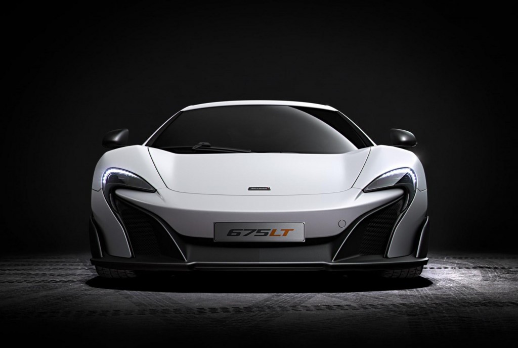 McLaren-675LT-13