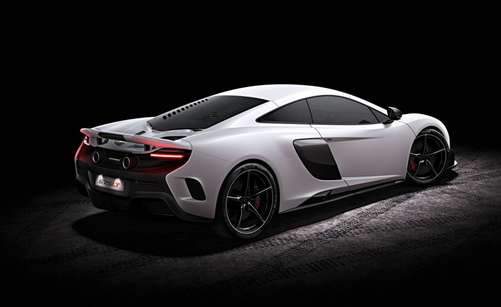 McLaren-675LT-18