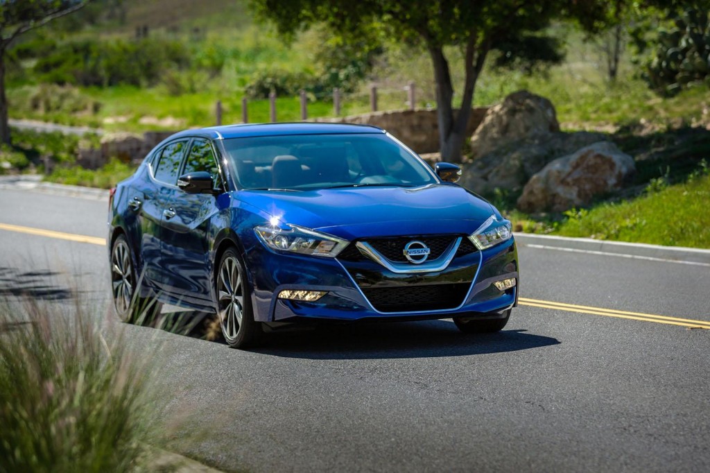 Nissan-Maxima-2016-24