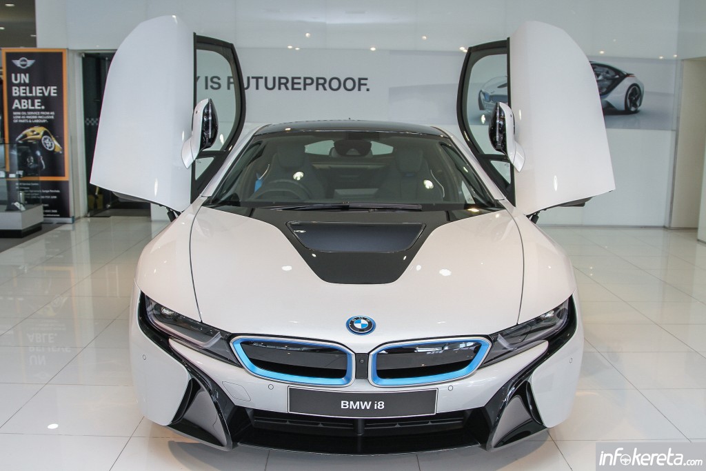 BMWi8_Ext_02