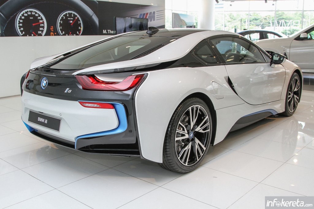 BMWi8_Ext_21