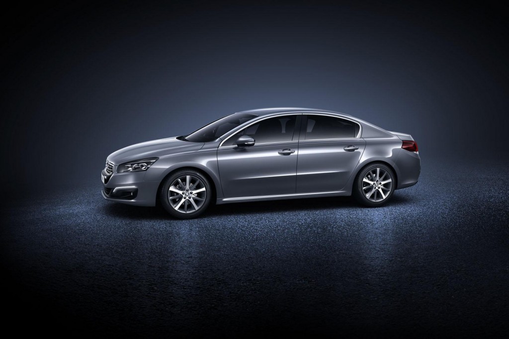 Peugeot-508-2015-12