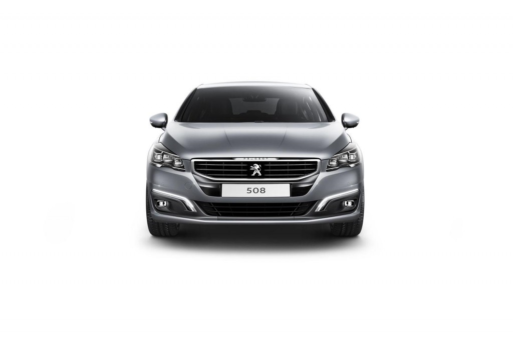 Peugeot-508-2015-21