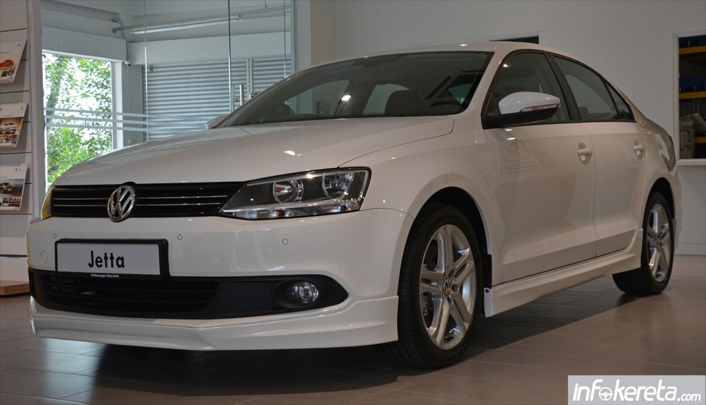 Volkswagen_Jetta_IK 010