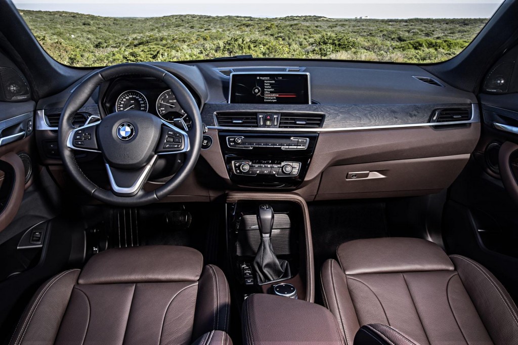 BMW_X1_2016_34