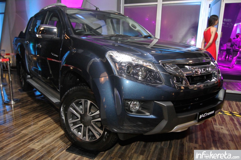 Isuzu_D_Max_V-Cross_2015_1 001